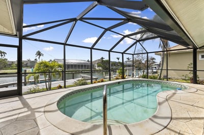 Luxury Villa Photo #2