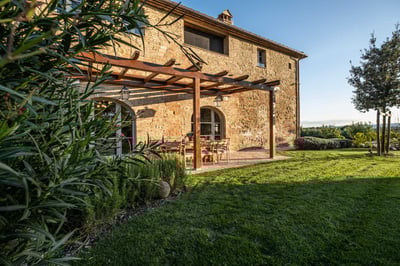 Luxury Villa Photo #10