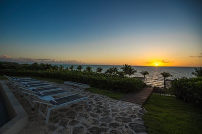 Luxury Villa Photo #9