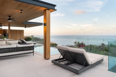 Luxury Villa Photo #22