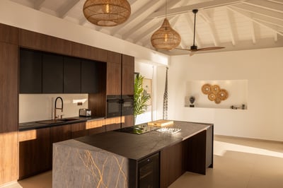 Luxury Villa Photo #13