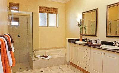 Luxury Villa Photo #10