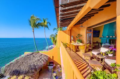 Luxury Villa Photo #13