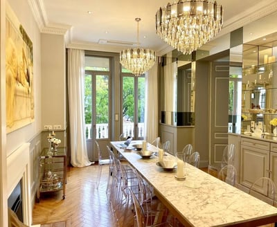 Luxury Villa Photo #11