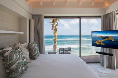 Bedroom 2: Facing the view. King size bed, air conditioning, HD-TV, Dish Network and DVD player, tel