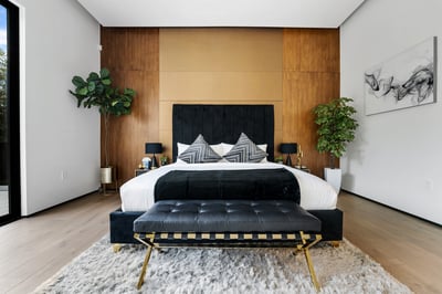 Luxury Villa Photo #24