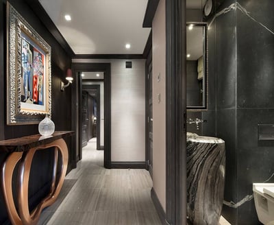 Luxury Villa Photo #30