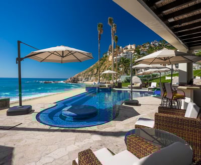 Luxury Villa Photo #5