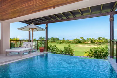 Luxury Villa Photo #4