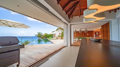 Luxury Villa Photo #24