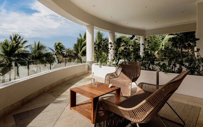 Luxury Villa Photo #35