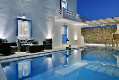 Luxury Villa Photo #5