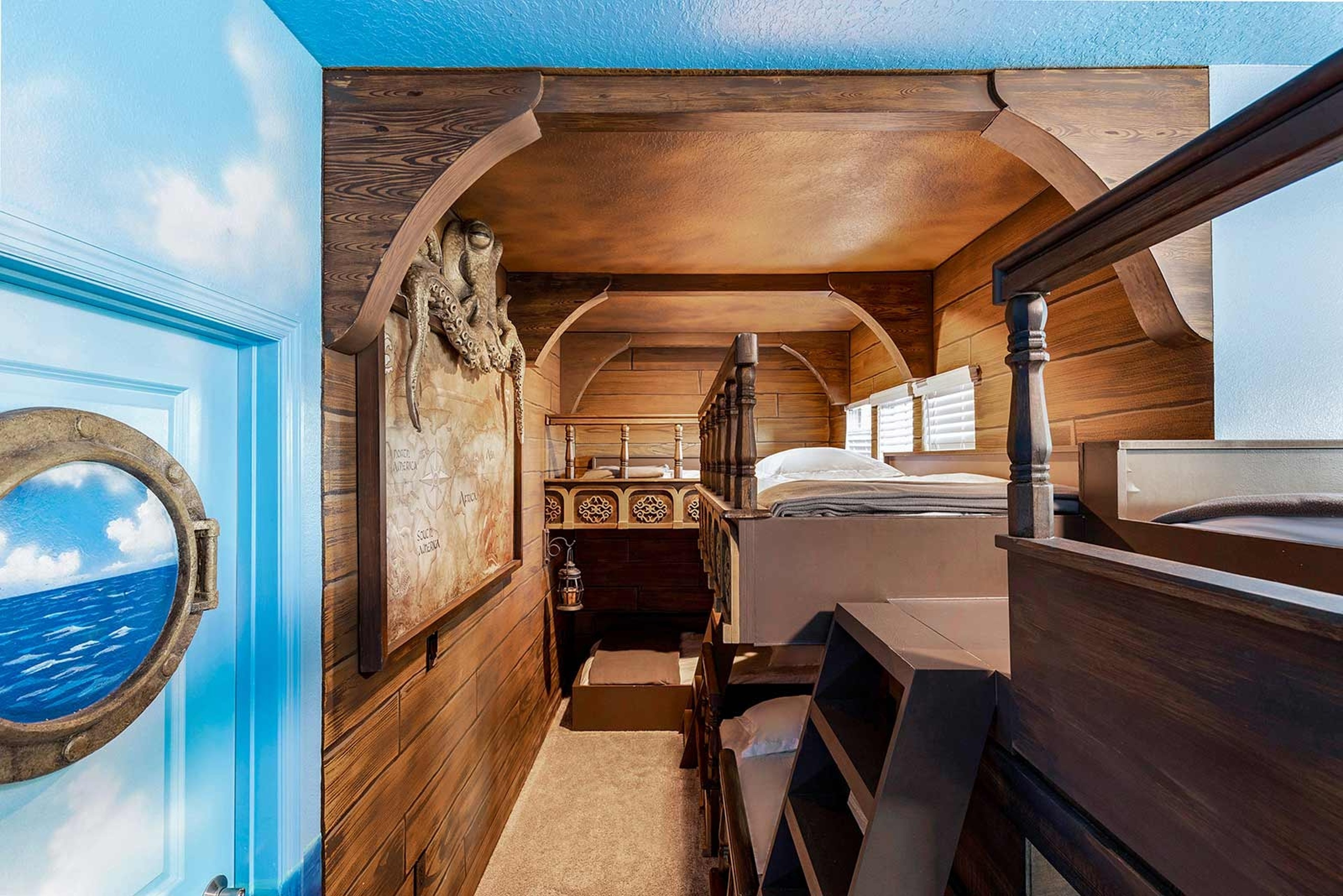 Swashbuckler at Harbor Island Beach Club - 3