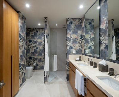 Luxury Villa Photo #32