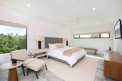 Luxury Villa Photo #27