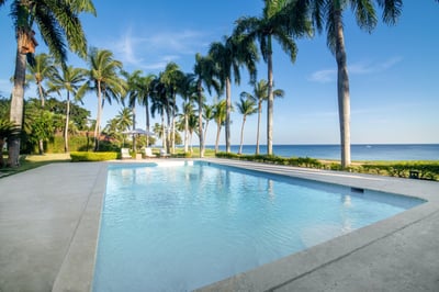 Luxury Villa Photo #4