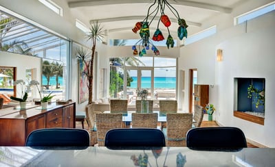 Luxury Villa Photo #15