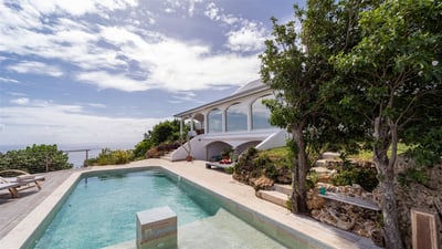 Pool & Terrace