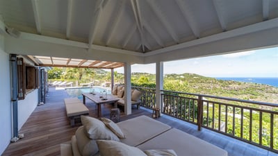 Lounge Area