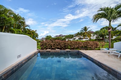 Luxury Villa Photo #4