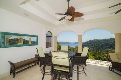 Luxury Villa Photo #34