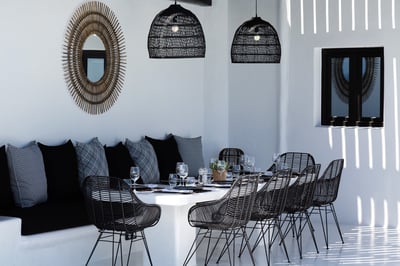 Luxury Villa Photo #6