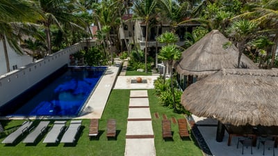 Luxury Villa Photo #4