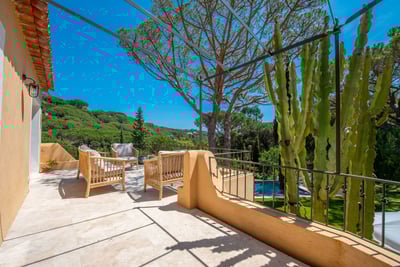 Luxury Villa Photo #7