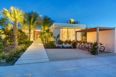 Luxury Villa Photo #59