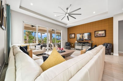 Luxury Villa Photo #24