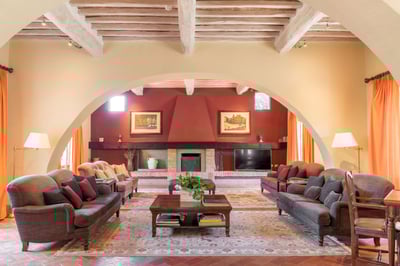 Luxury Villa Photo #11