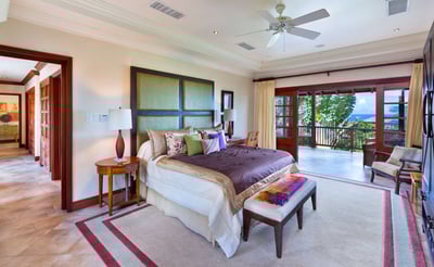 Luxury Villa Photo #17