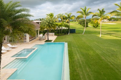 Luxury Villa Photo #8