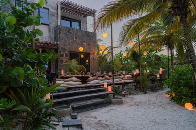 Luxury Villa Photo #2