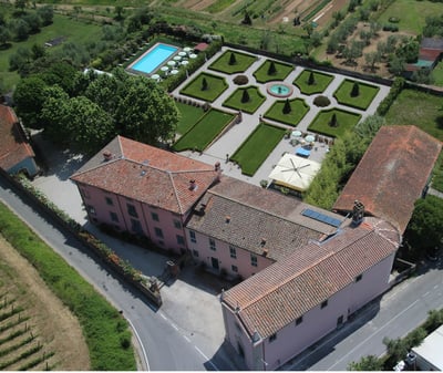Luxury Villa Photo #5
