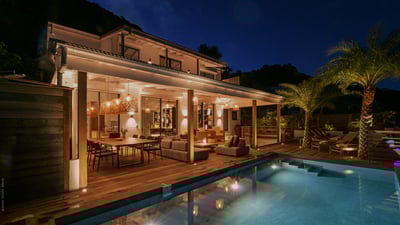 Luxury Villa Photo #8