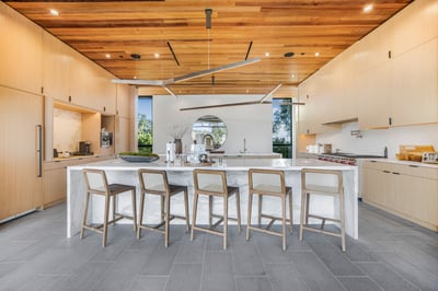 Luxury Villa Photo #30