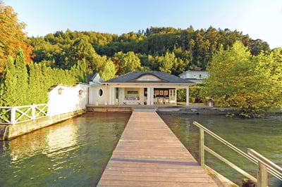 Luxury Villa Photo #4
