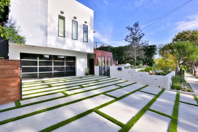 Luxury Villa Photo #4