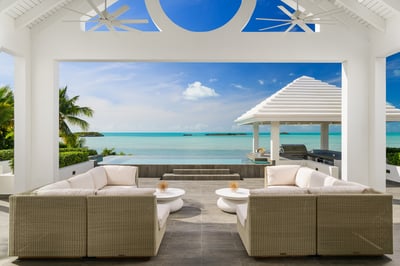 Luxury Villa Photo #28