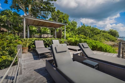 Luxury Villa Photo #11