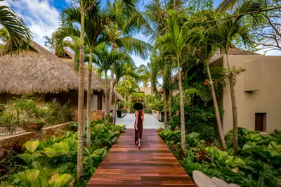 Luxury Villa Photo #32