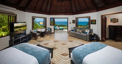 Luxury Villa Photo #10