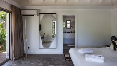 Luxury Villa Photo #44