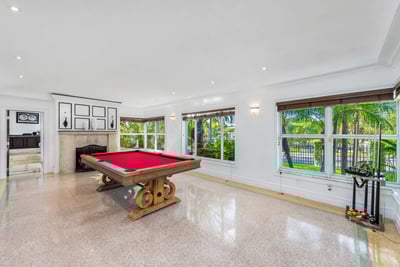 Luxury Villa Photo #19