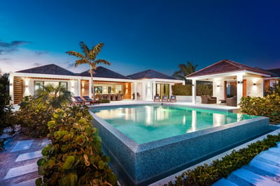 Luxury Villa Photo #2