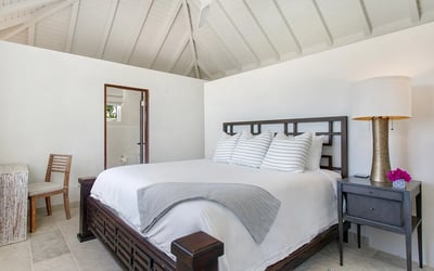 Luxury Villa Photo #25