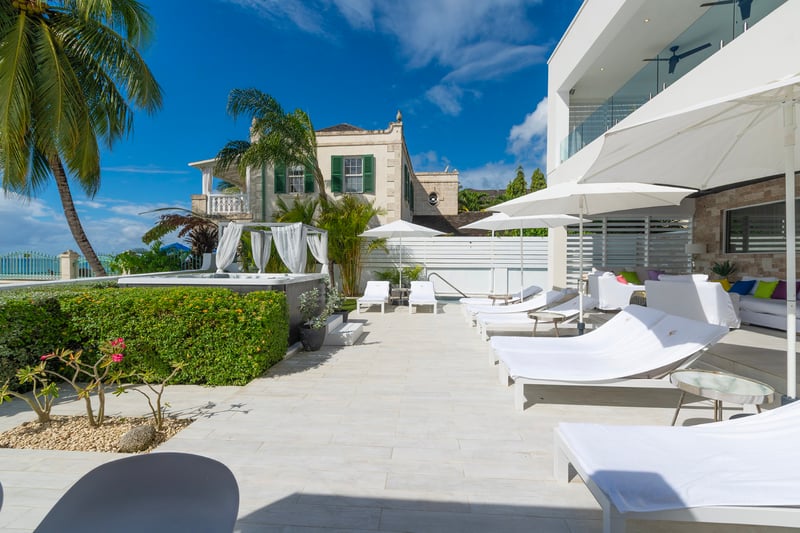 Solaris Beach House