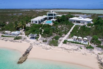 Luxury Villa Photo #2