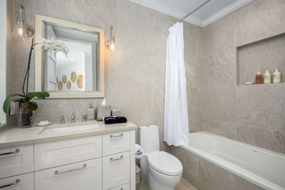 Luxury Villa Photo #43